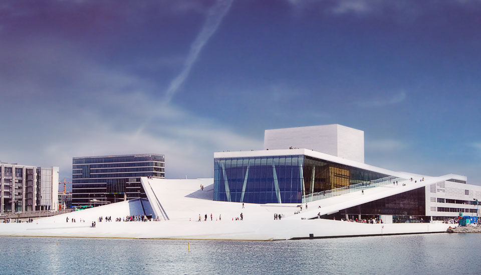 Oslo Opera House - revestimiento con formas cóncavas y convexas